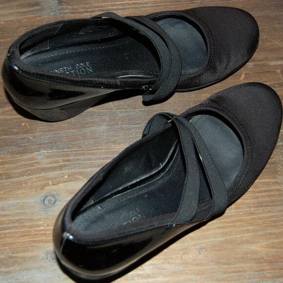 Kenneth Cole, Lacross Women Size 8 Patent Wedge Black Shoes - Picture 6 of 14